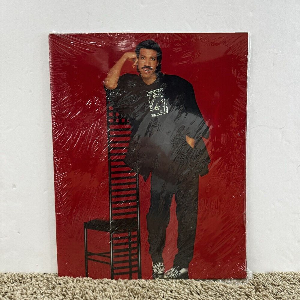 Lionel Richie‎ 1986 Outrageous Concert Tour Program We Are The World 28 Page New